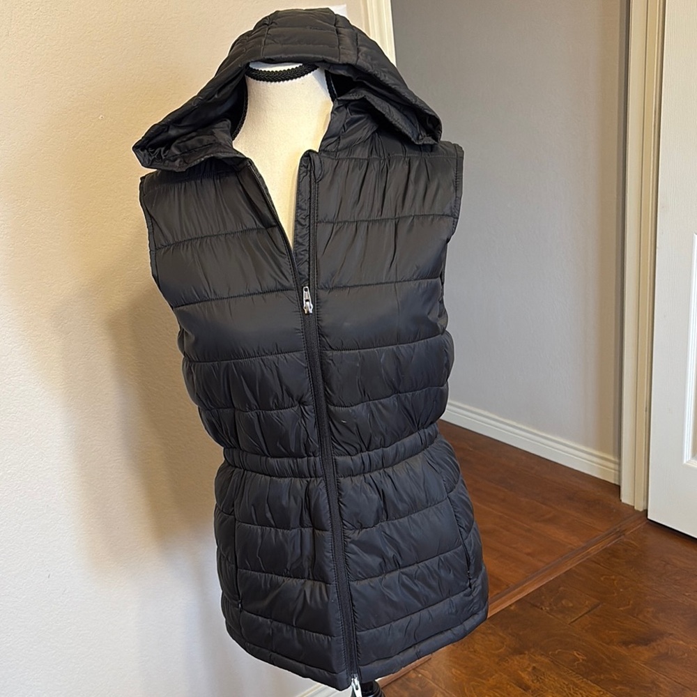Black Hooded Puffer Vest